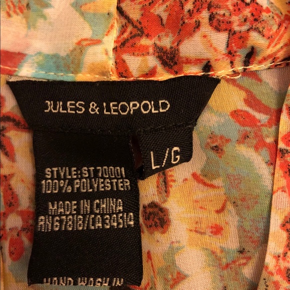 Like New Floral Sleeveless Blouse with Bow - Picture 3 of 7